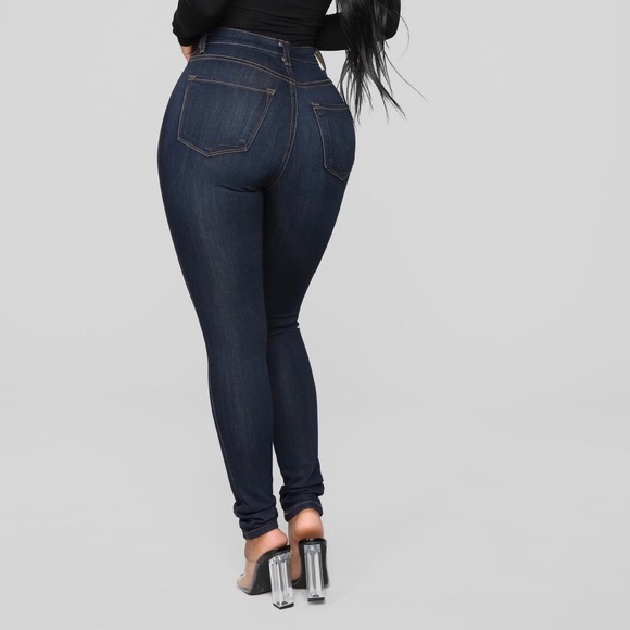 Fashion Nova Jeans - Picture 5 of 6